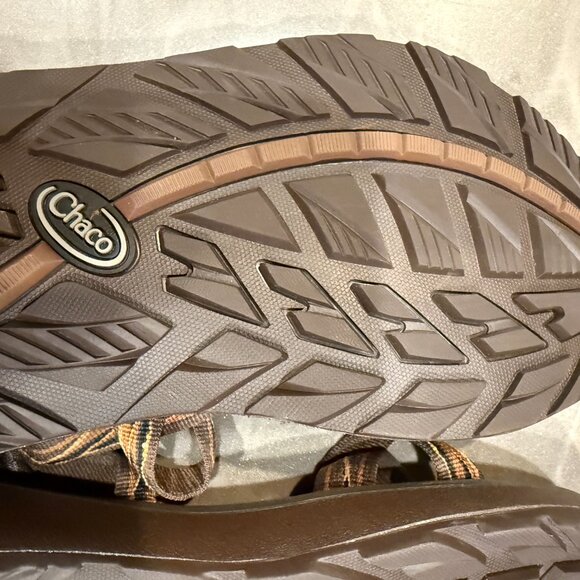 NEW MENS CHACO SHOES - Picture 3 of 8